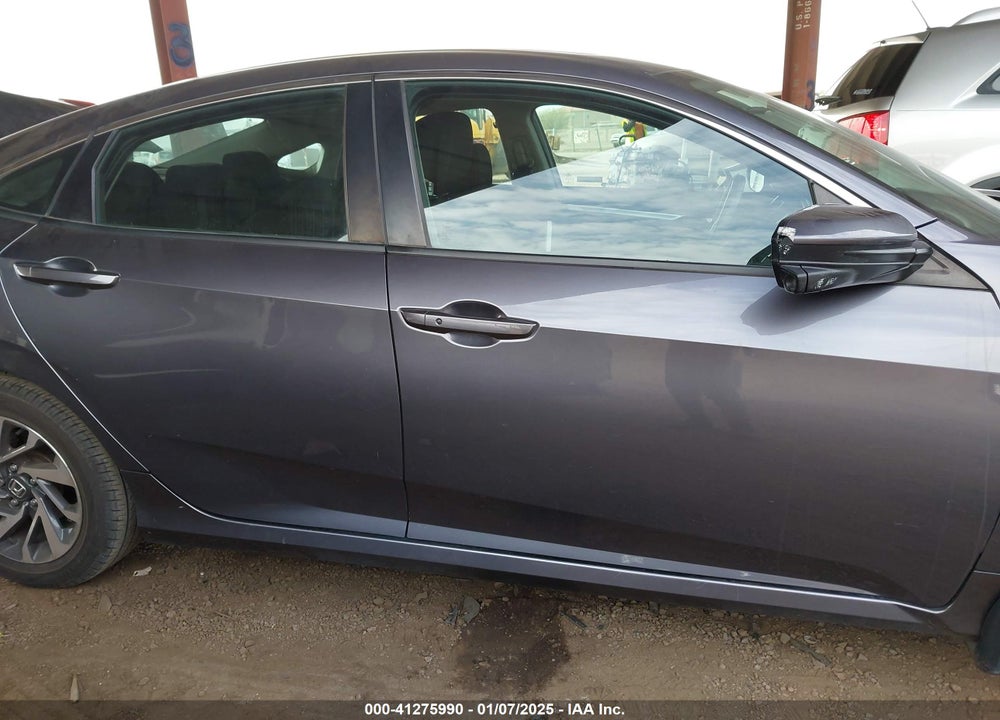 2018 HONDA CIVIC EX VIN: 19XFC2F79JE003182