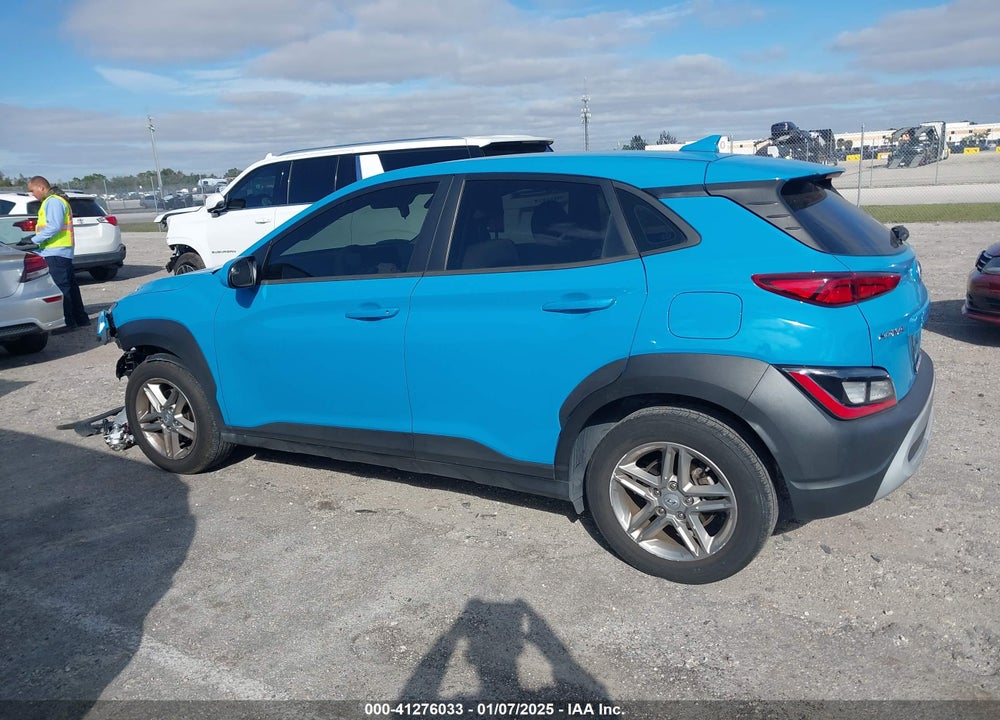 2022 HYUNDAI KONA SE VIN: KM8K22AB8NU779402