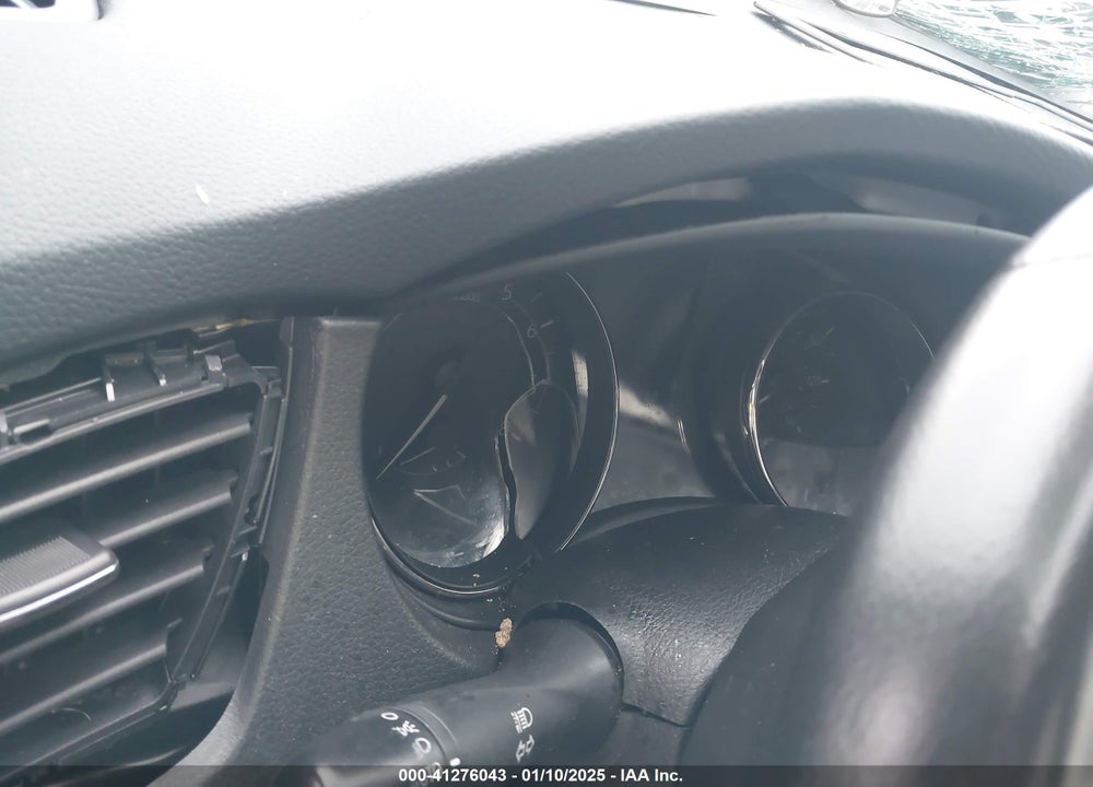 2017 NISSAN ROGUE VIN: JN8AT2MT3HW380816