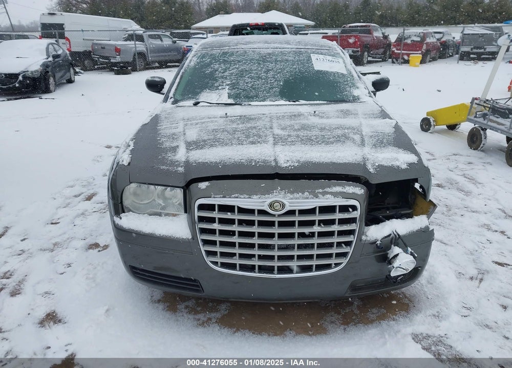 2008 CHRYSLER 300 VIN: 2C3KA43R18H224381