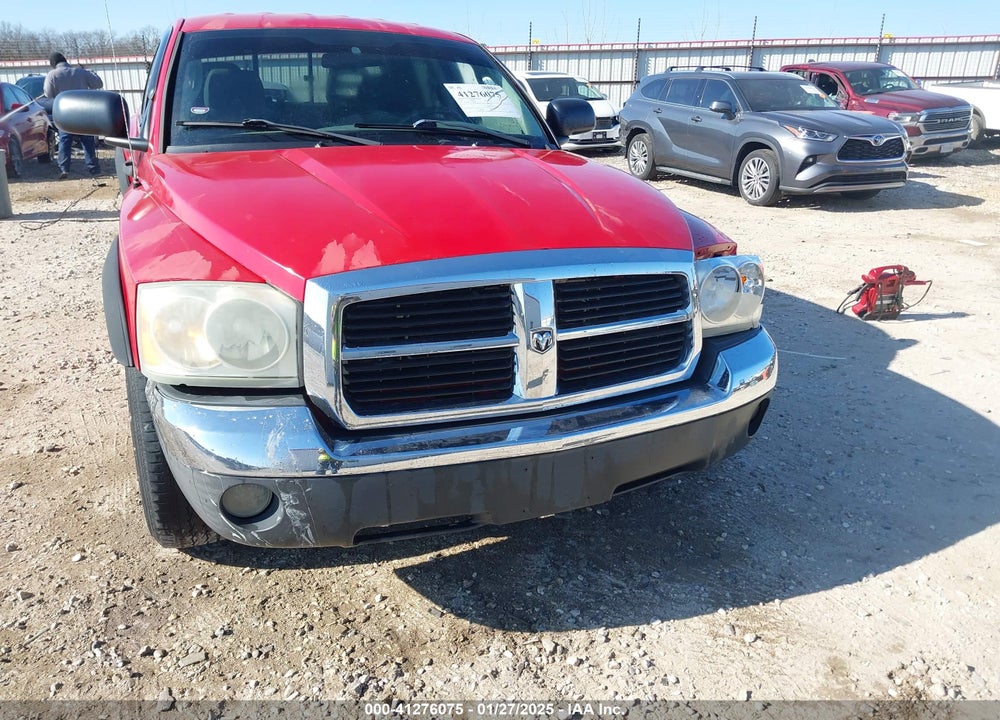 2005 DODGE DAKOTA SLT VIN: 1D7HE48N65S320064