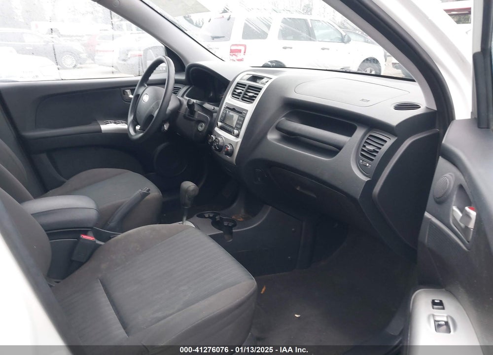 2010 KIA SPORTAGE LX V6 VIN: KNDKGCA37A7714747