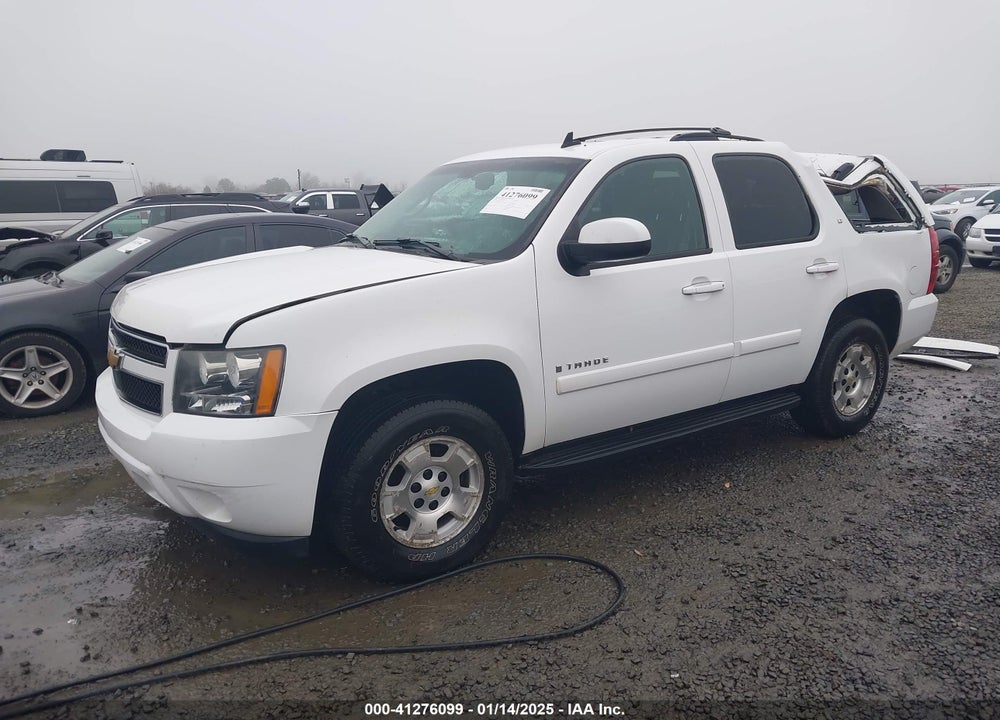 2008 CHEVROLET TAHOE LT VIN: 1GNFK13068R100382