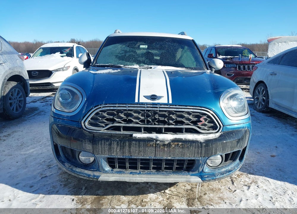 2018 MINI COUNTRYMAN COOPER S VIN: WMZYT5C3XJ3E61612