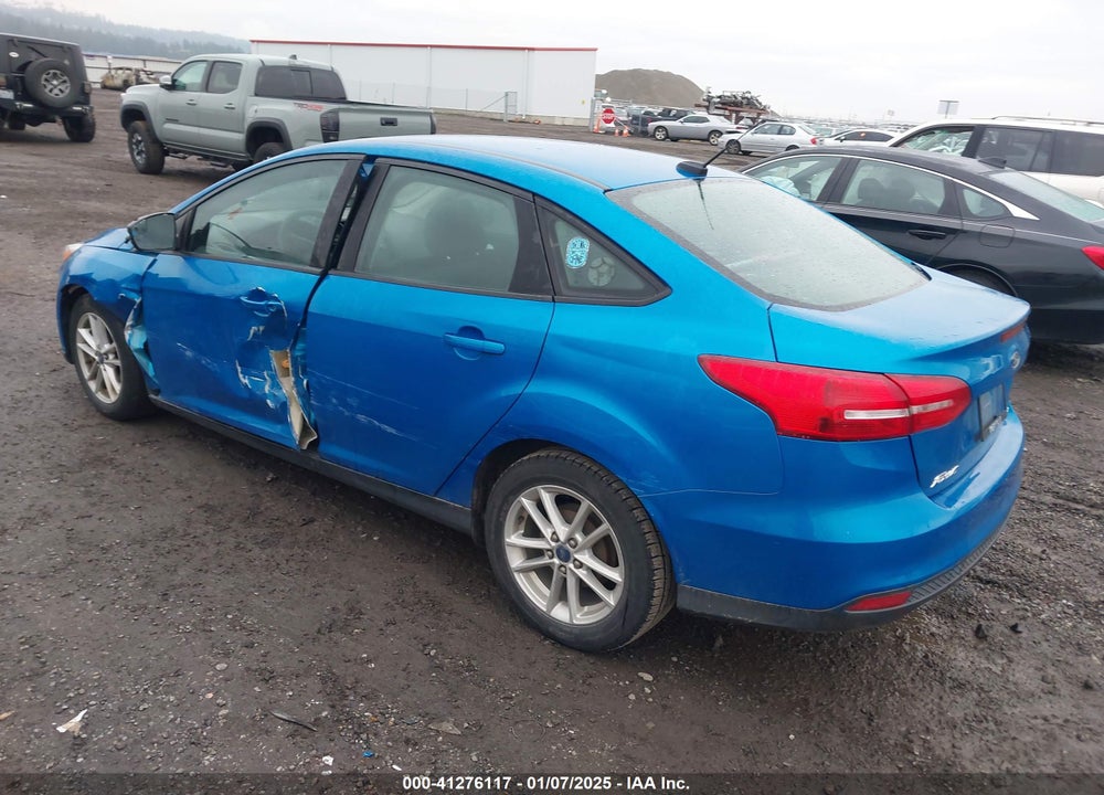 2015 FORD FOCUS SE VIN: 1FADP3F21FL358700