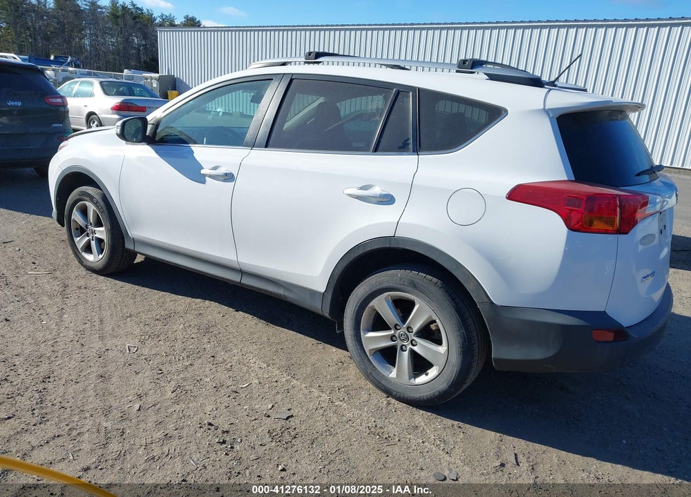 2015 TOYOTA RAV4 XLE VIN: 2T3RFREVXFW345006