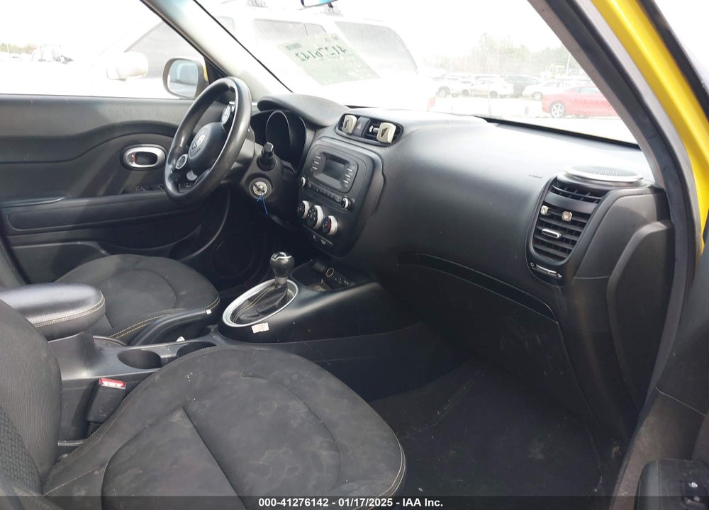 2015 KIA SOUL VIN: KNDJP3A5XF7113370