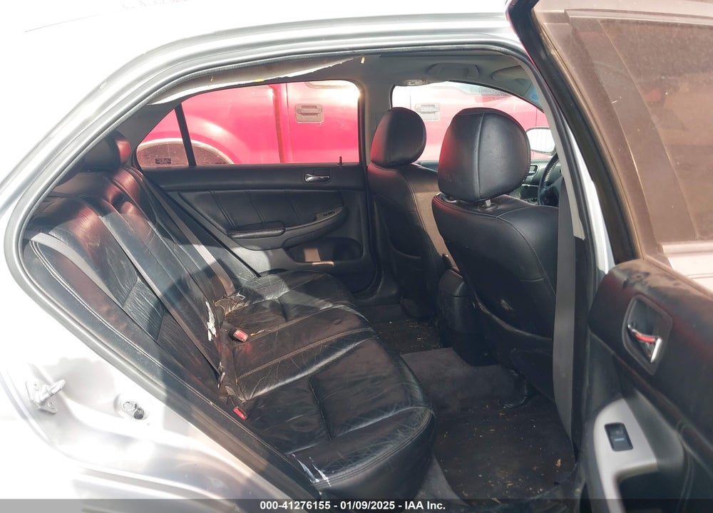 2005 HONDA ACCORD 2.4 EX VIN: 1HGCM568X5A120385