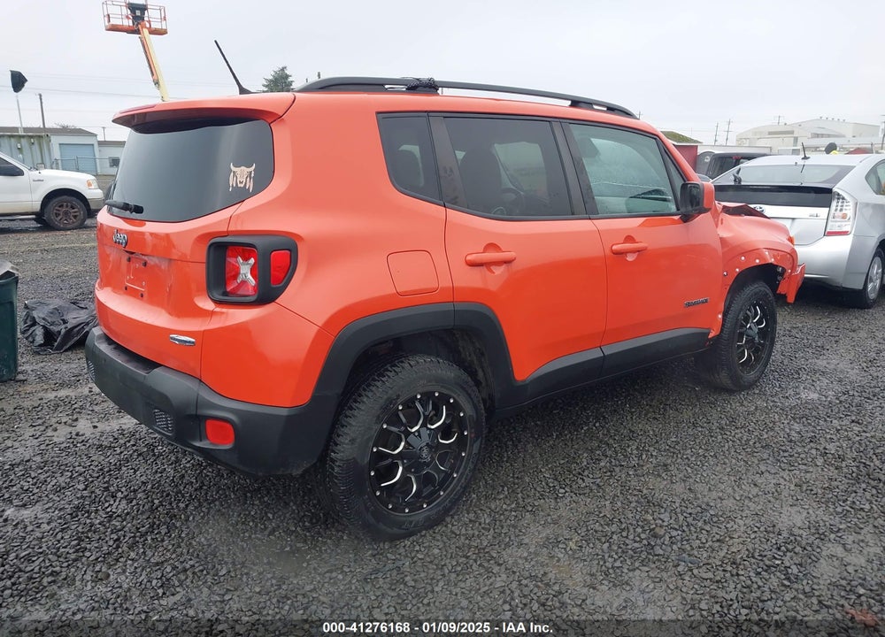 2017 JEEP RENEGADE LATITUDE FWD VIN: ZACCJABB7HPG41943