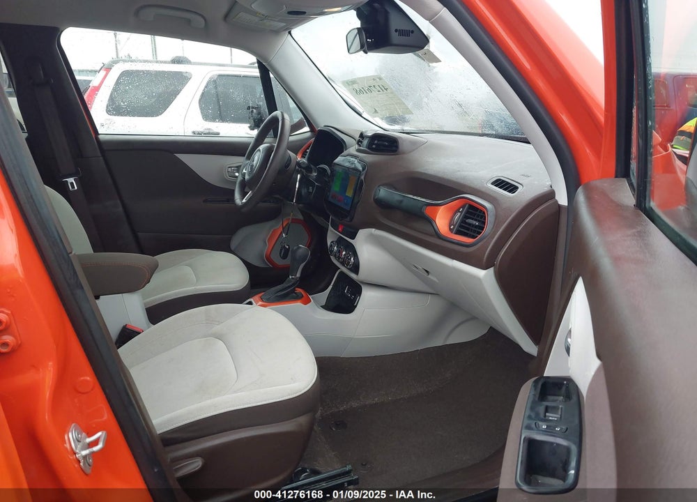 2017 JEEP RENEGADE LATITUDE FWD VIN: ZACCJABB7HPG41943