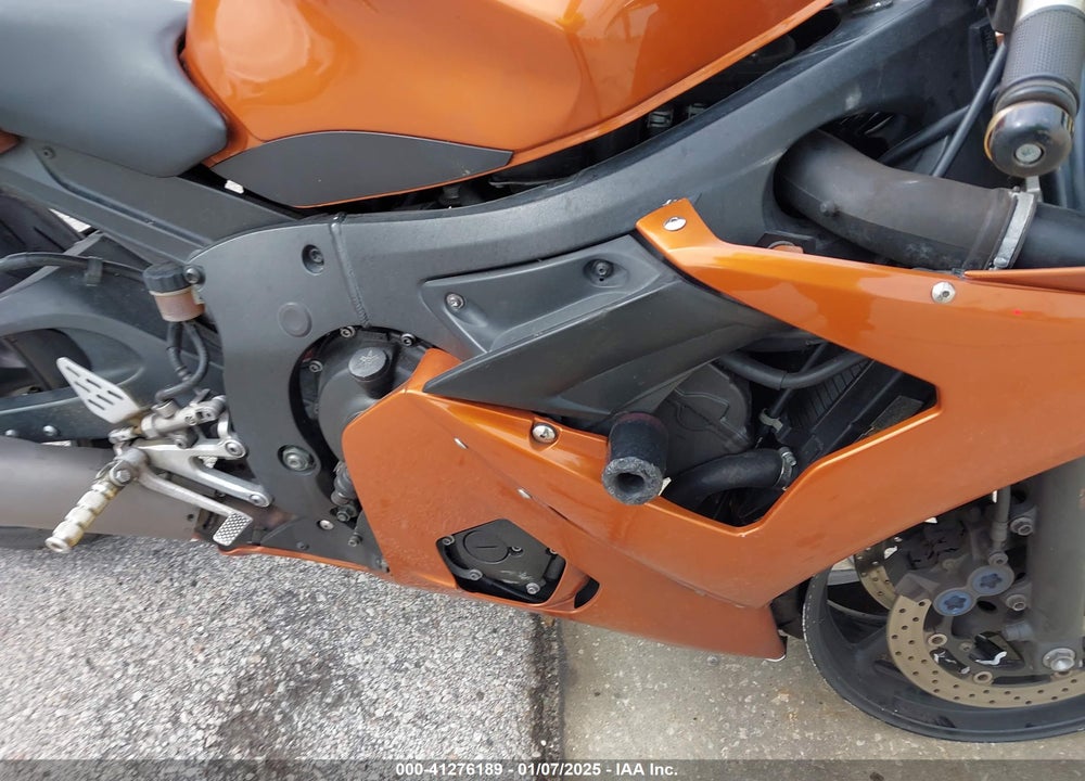 2003 YAMAHA YZFR6 L VIN: JYARJ06E93A000354