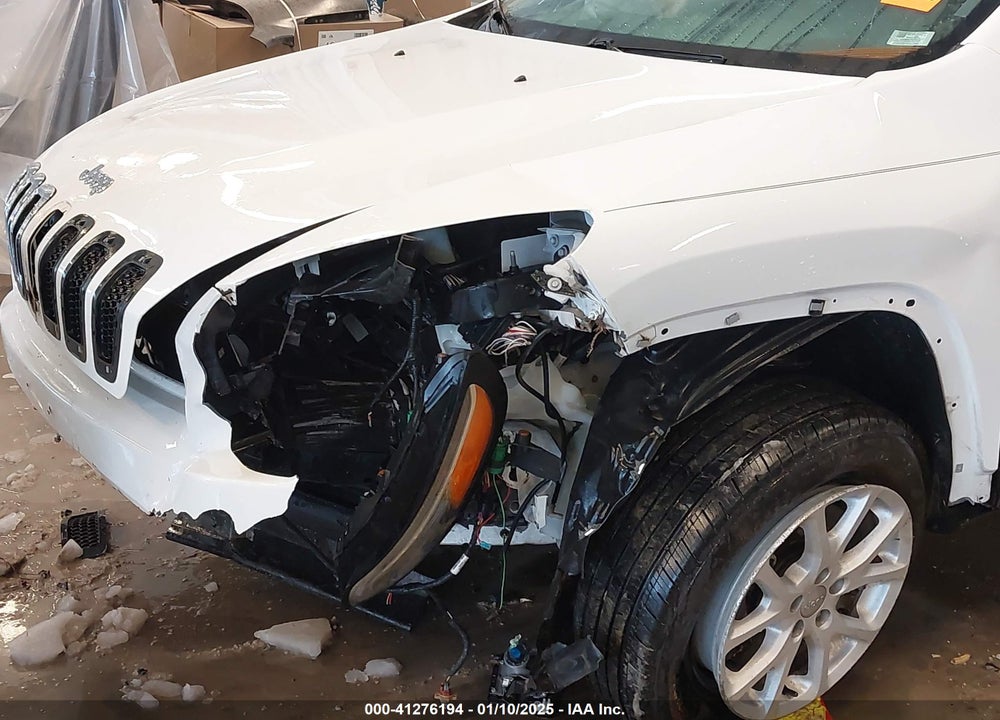 2015 JEEP CHEROKEE VIN: 1C4PJMCB7FW788703