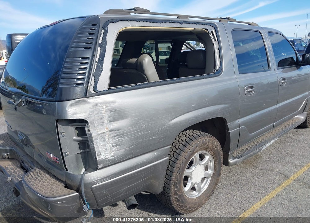 2005 GMC YUKON XL 1500 DENALI VIN: 1GKFK66U55J189803