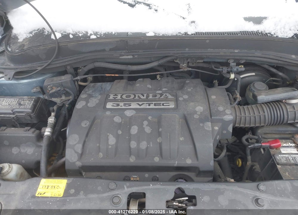 2005 HONDA PILOT EX VIN: 5FNYF18465B045614