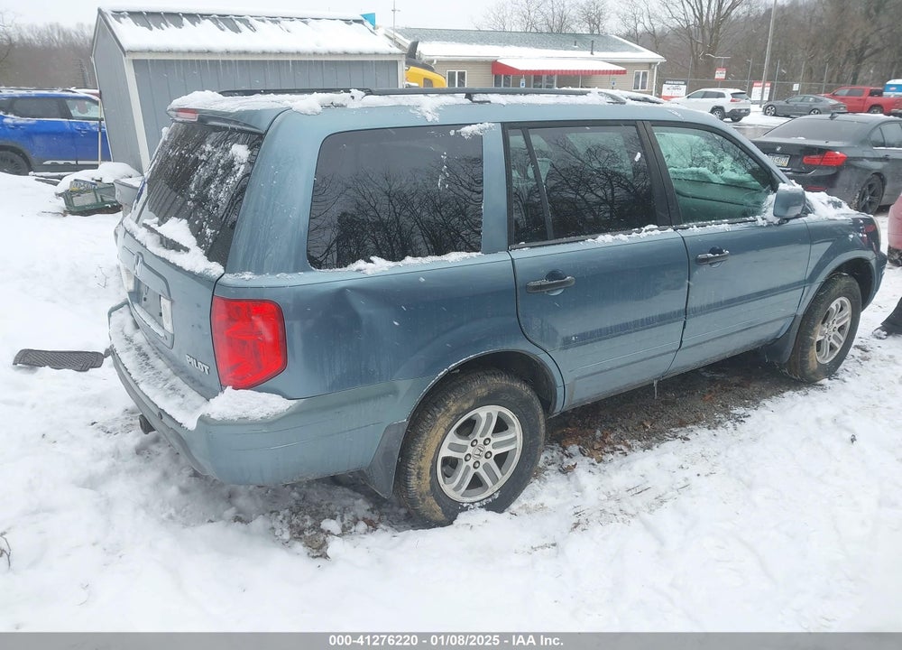 2005 HONDA PILOT EX VIN: 5FNYF18465B045614