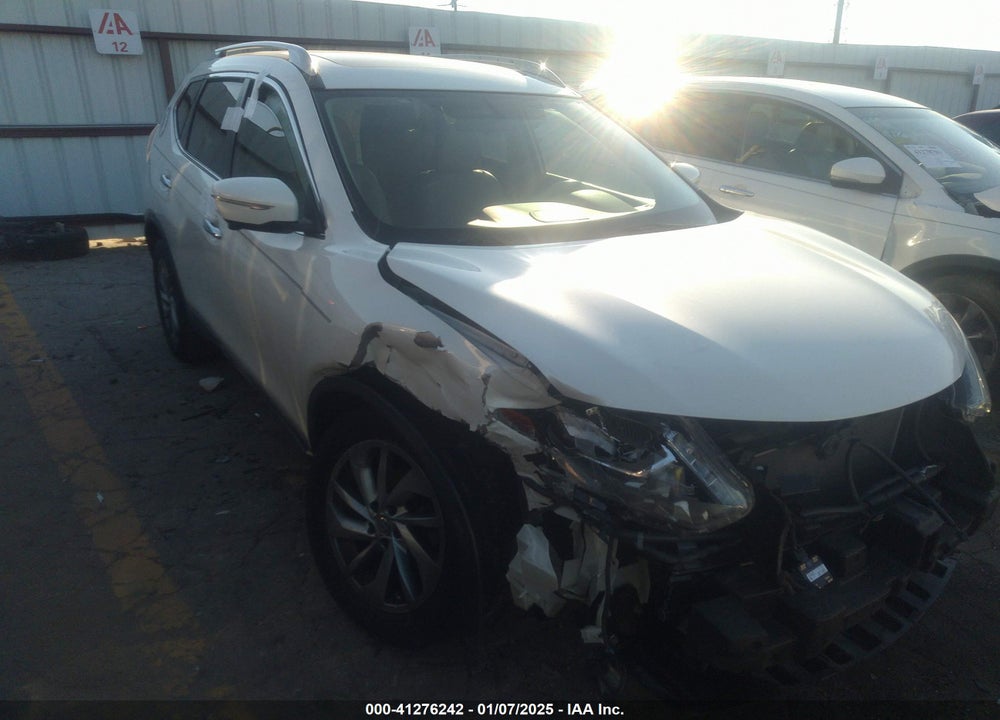 2015 NISSAN ROGUE SL VIN: 5N1AT2MT9FC772995
