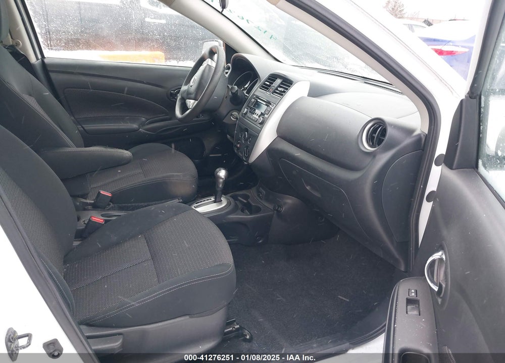 2017 NISSAN VERSA 1.6 SV VIN: 3N1CN7AP0HK467008
