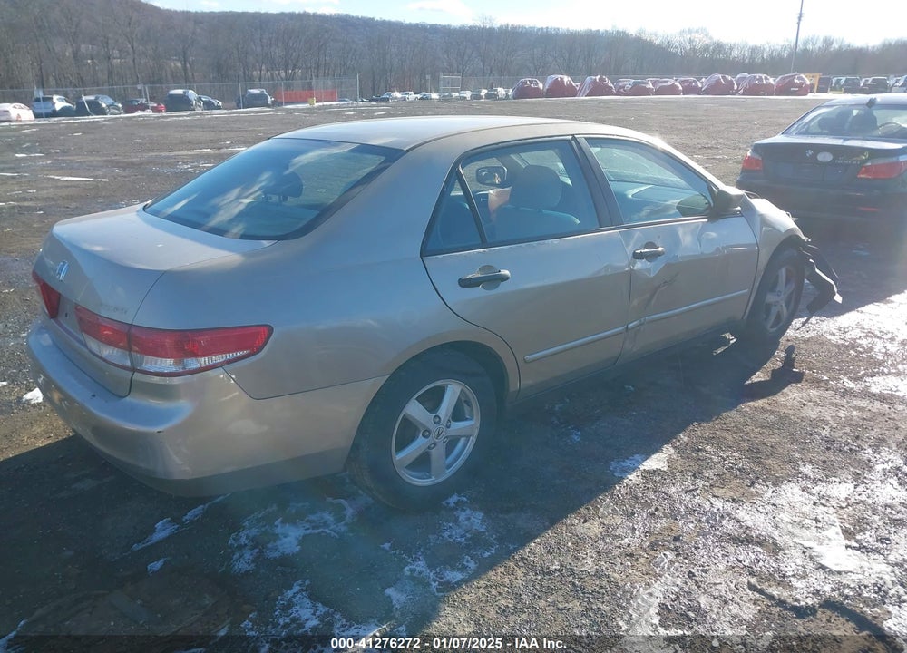 2004 HONDA ACCORD 2.4 DX VIN: 1HGCM56124A123458