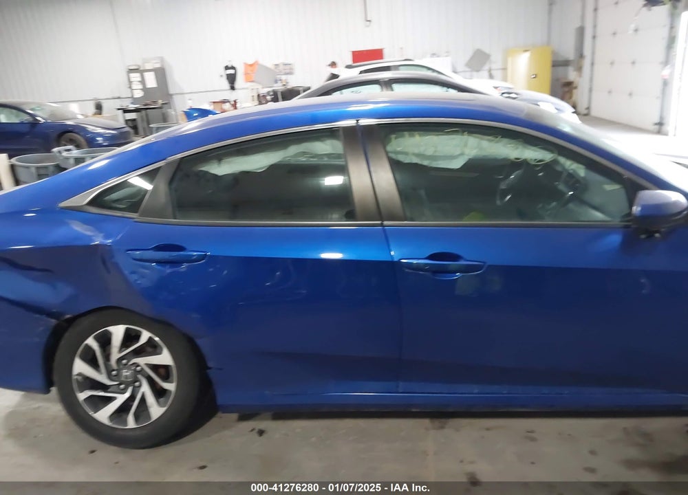 2017 HONDA CIVIC VIN: 19XFC2F87HE054215
