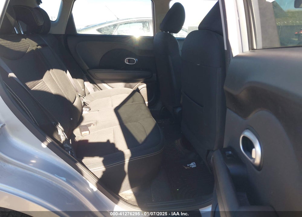 2014 KIA SOUL VIN: KNDJP3A56E7710790