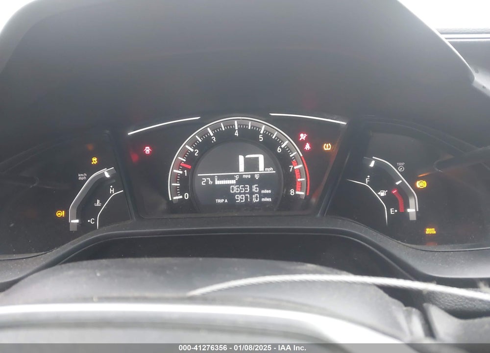 2018 HONDA CIVIC VIN: 19XFC2E5XJE000565