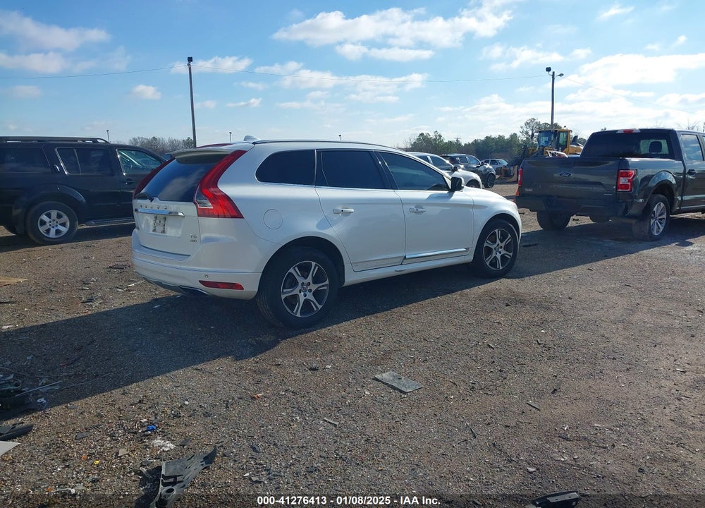 2015 VOLVO XC60 T6 VIN: YV4902RK0F2726801