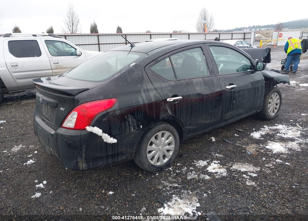 2018 NISSAN VERSA 1.6 SV VIN: 3N1CN7AP3JL812032