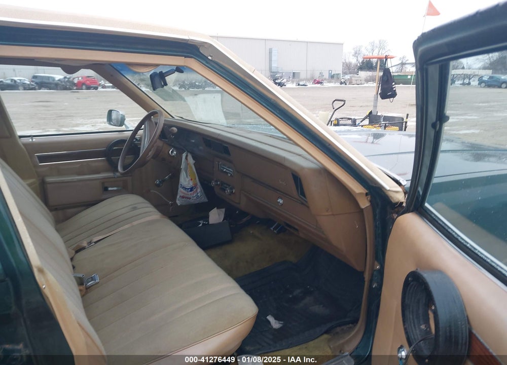 1977 CHEVROLET IMPALA VIN: 1L69U7J113638