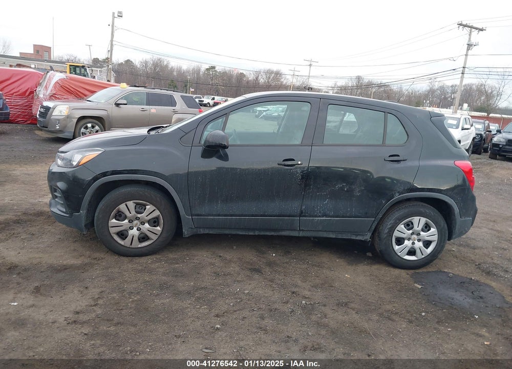 2019 CHEVROLET TRAX LS VIN: 3GNCJKSB4KL179452