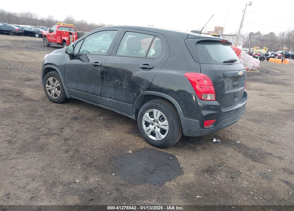 2019 CHEVROLET TRAX LS VIN: 3GNCJKSB4KL179452