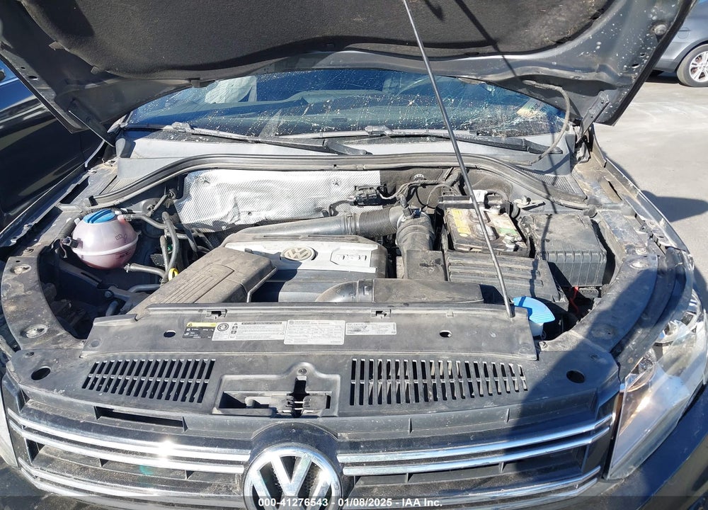 2016 VOLKSWAGEN TIGUAN S VIN: WVGAV7AX6GW574339