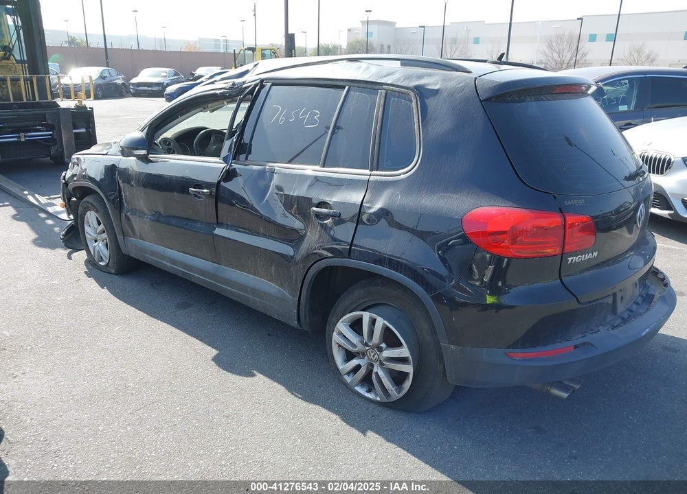 2016 VOLKSWAGEN TIGUAN S VIN: WVGAV7AX6GW574339
