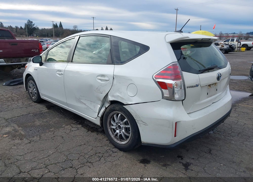 2015 TOYOTA PRIUS V THREE VIN: JTDZN3EU6FJ018091
