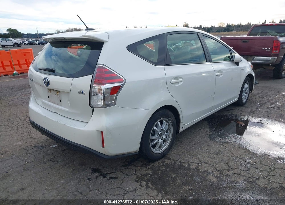 2015 TOYOTA PRIUS V THREE VIN: JTDZN3EU6FJ018091