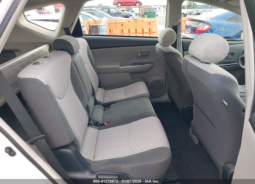 2015 TOYOTA PRIUS V THREE VIN: JTDZN3EU6FJ018091