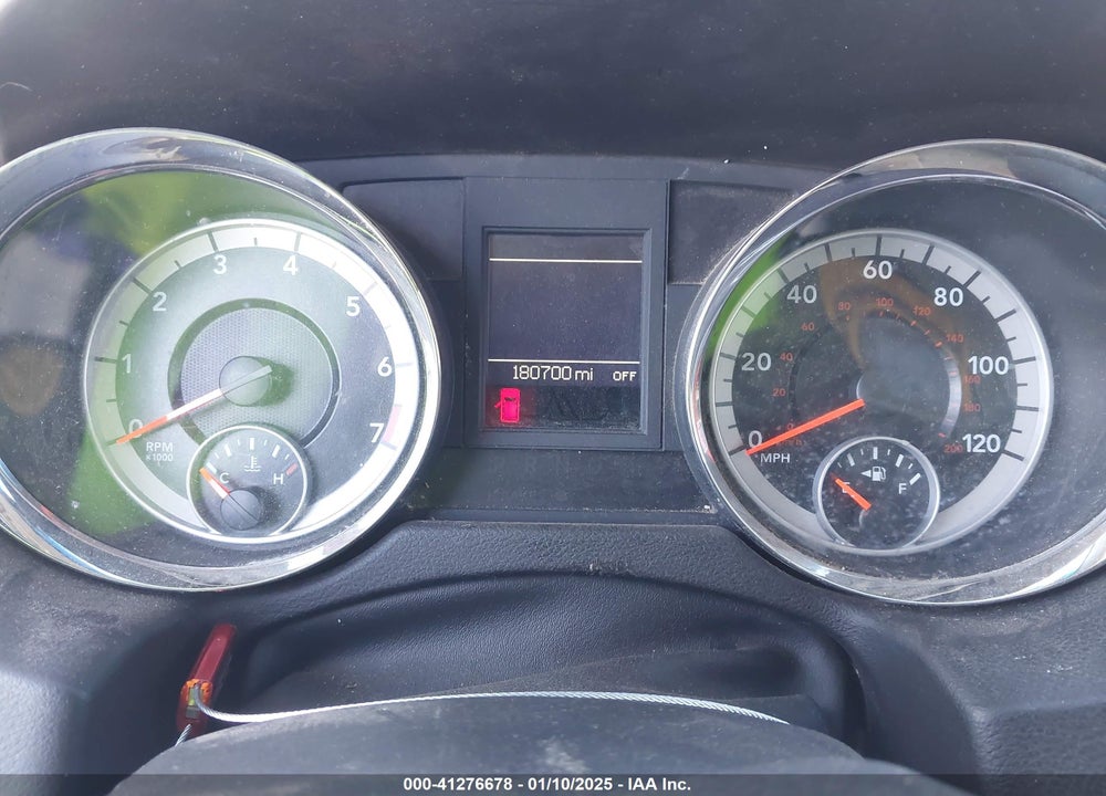 2011 DODGE GRAND CARAVAN CREW VIN: 2D4RN5DG7BR663218