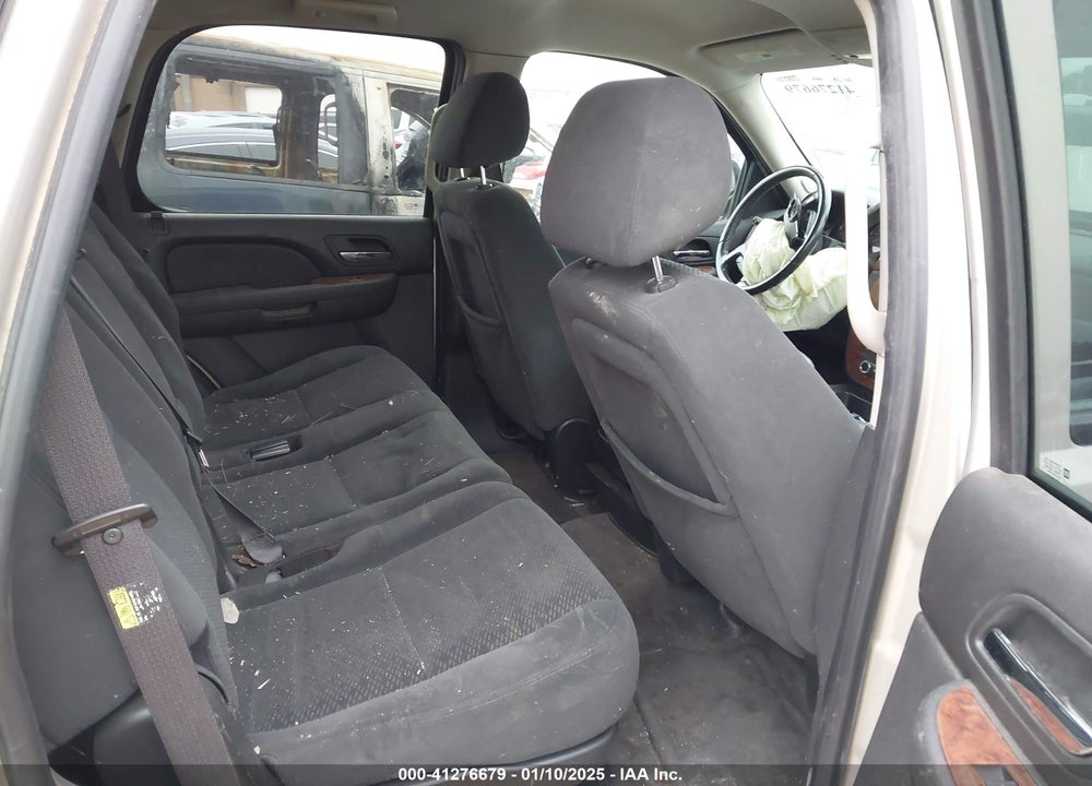 2007 CHEVROLET TAHOE LT VIN: 1GNFC13J97J146579