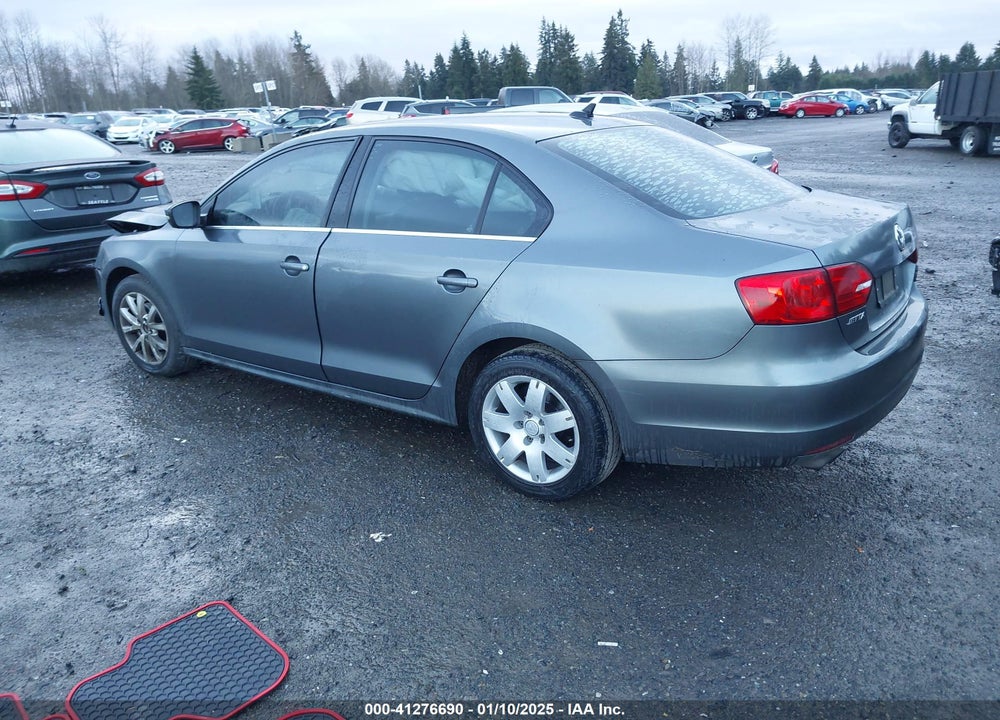 2014 VOLKSWAGEN JETTA 1.8T SE VIN: 3VWD17AJ9EM350372