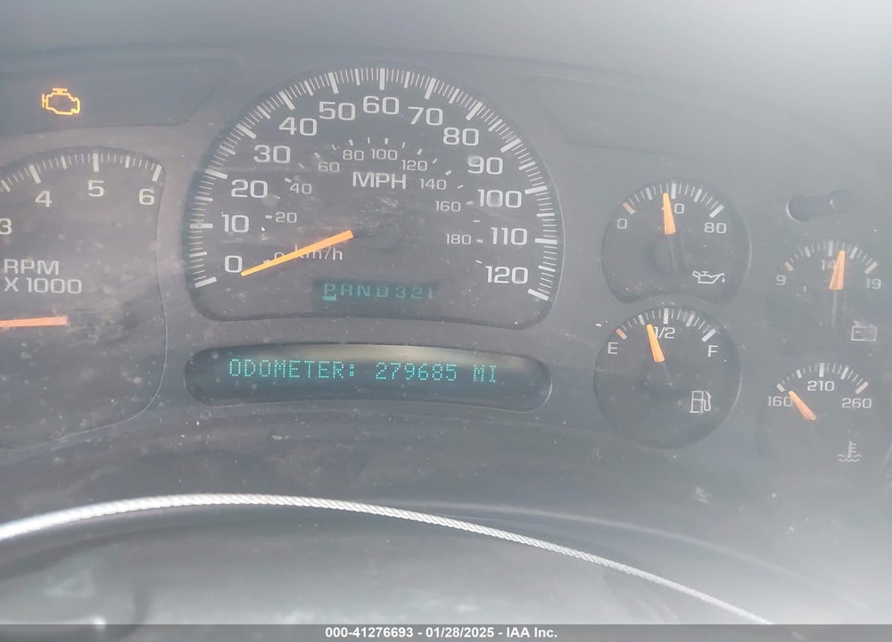2005 CHEVROLET SILVERADO 1500 LS VIN: 2GCEC19V451292183