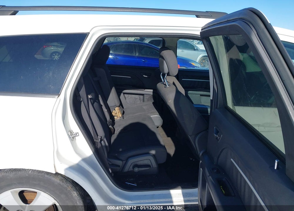 2010 DODGE JOURNEY SXT VIN: 3D4PG5FV0AT145427
