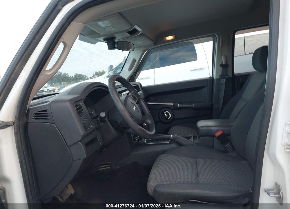 2010 JEEP COMMANDER SPORT VIN: 1J4RH4GK4AC157684