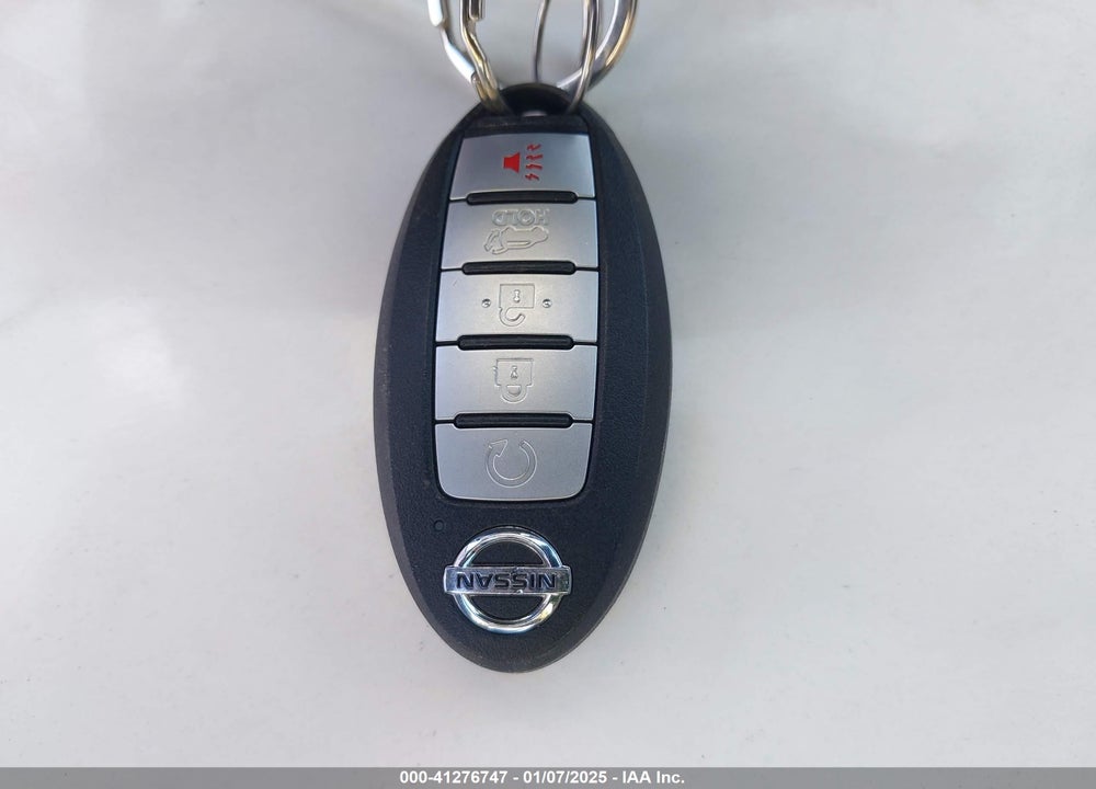 2019 NISSAN ROGUE SV VIN: 5N1AT2MTXKC732449
