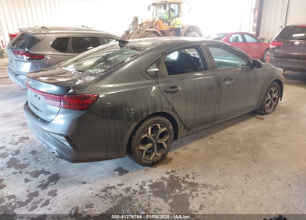 2019 KIA FORTE LXS VIN: 3KPF24AD6KE074594