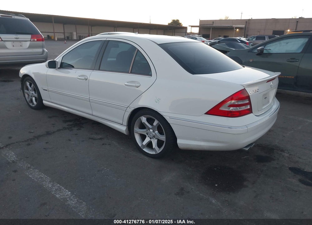 2007 MERCEDES-BENZ C 230 VIN: WDBRF52H87A918667