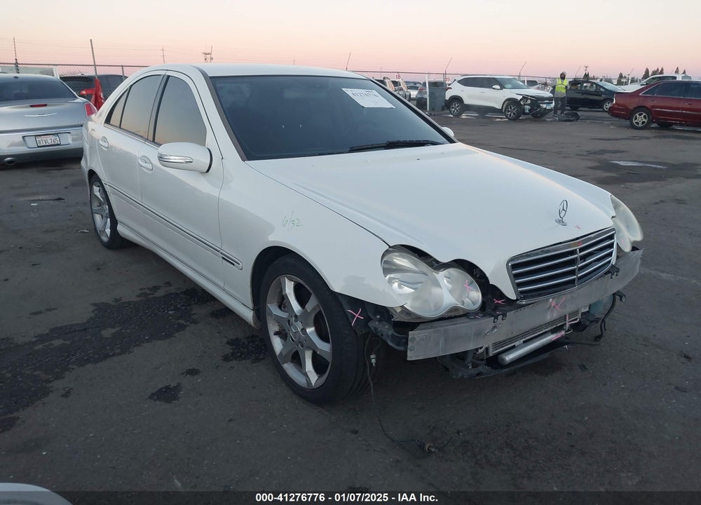 2007 MERCEDES-BENZ C 230 VIN: WDBRF52H87A918667
