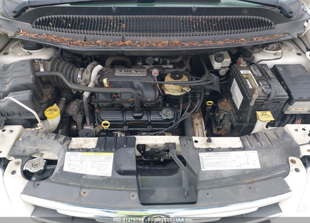 2005 CHRYSLER TOWN & COUNTRY LIMITED VIN: 2C4GP64L05R425135