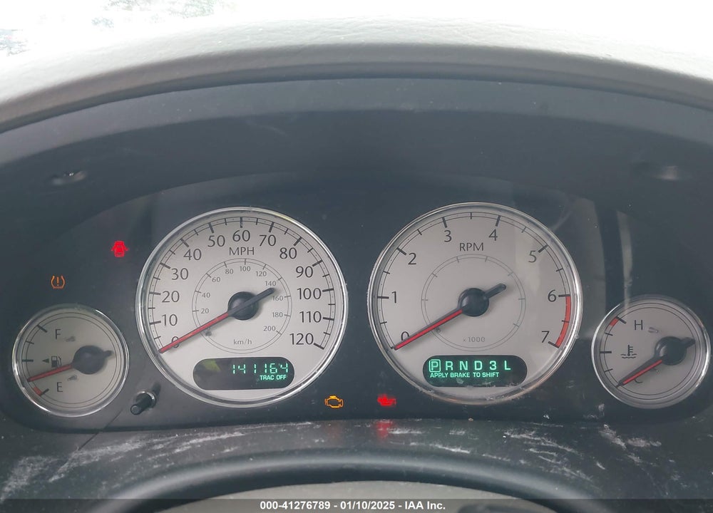 2005 CHRYSLER TOWN & COUNTRY LIMITED VIN: 2C4GP64L05R425135