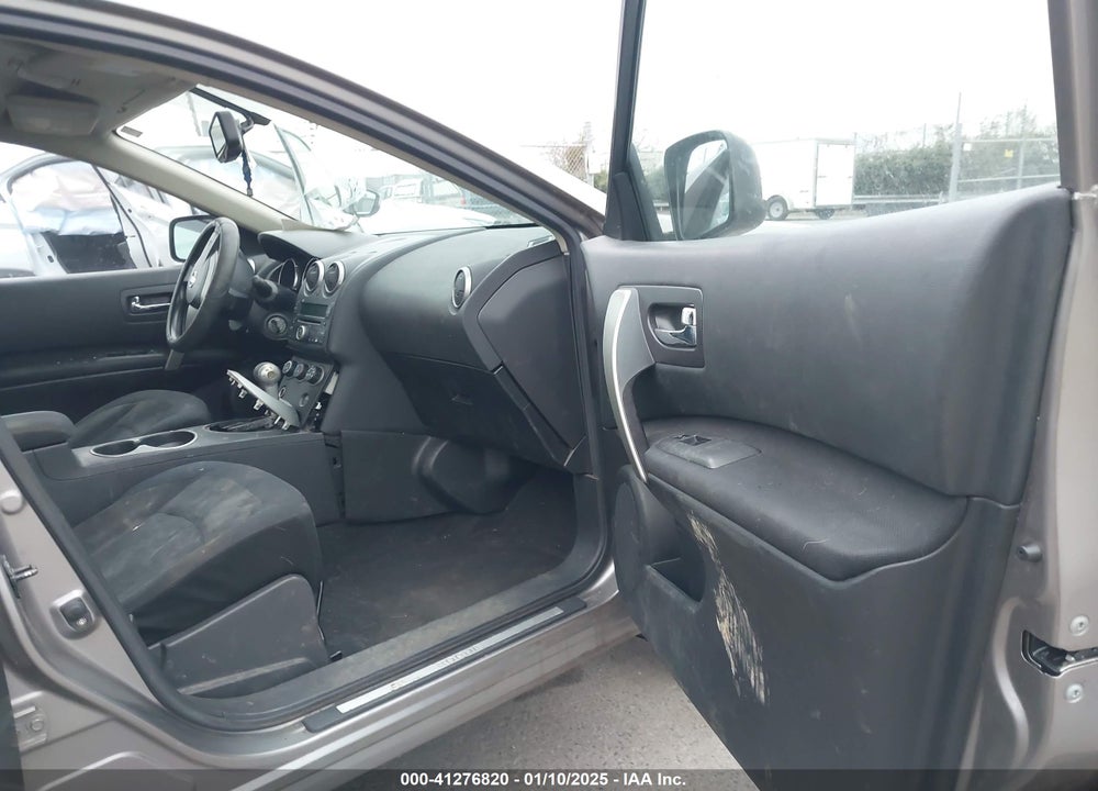 2010 NISSAN ROGUE S VIN: JN8AS5MV9AW135773