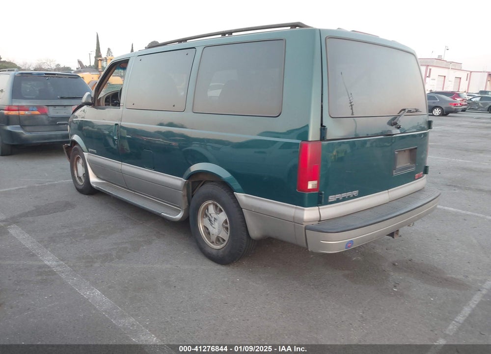 2002 GMC SAFARI SLE VIN: 1GKDM19X62B516080