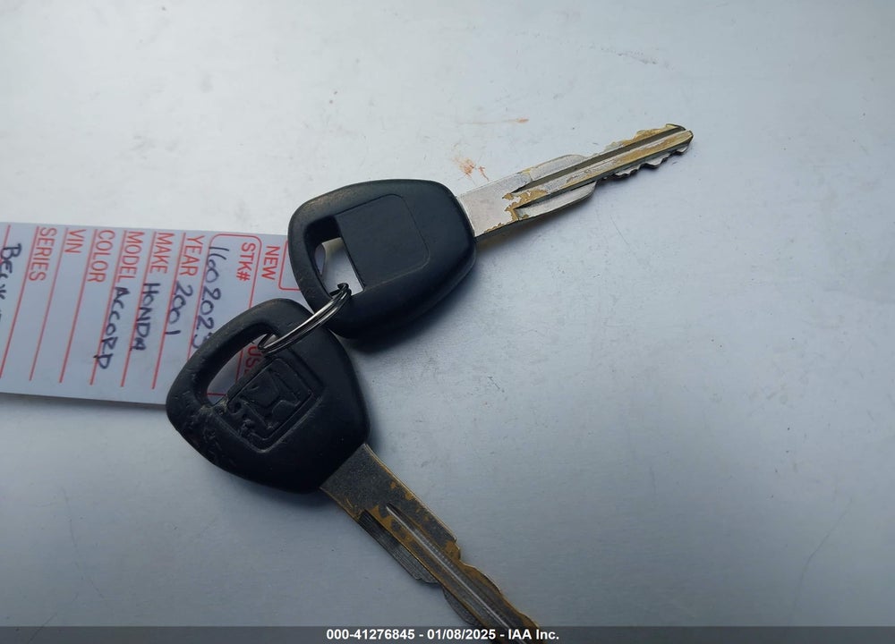 2001 HONDA ACCORD 2.3 LX VIN: JHMCG56411C014424